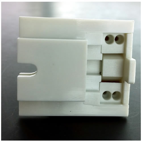 LH0161 Shunted, stationary end, push fit or screw down slimline lamp holder/socket