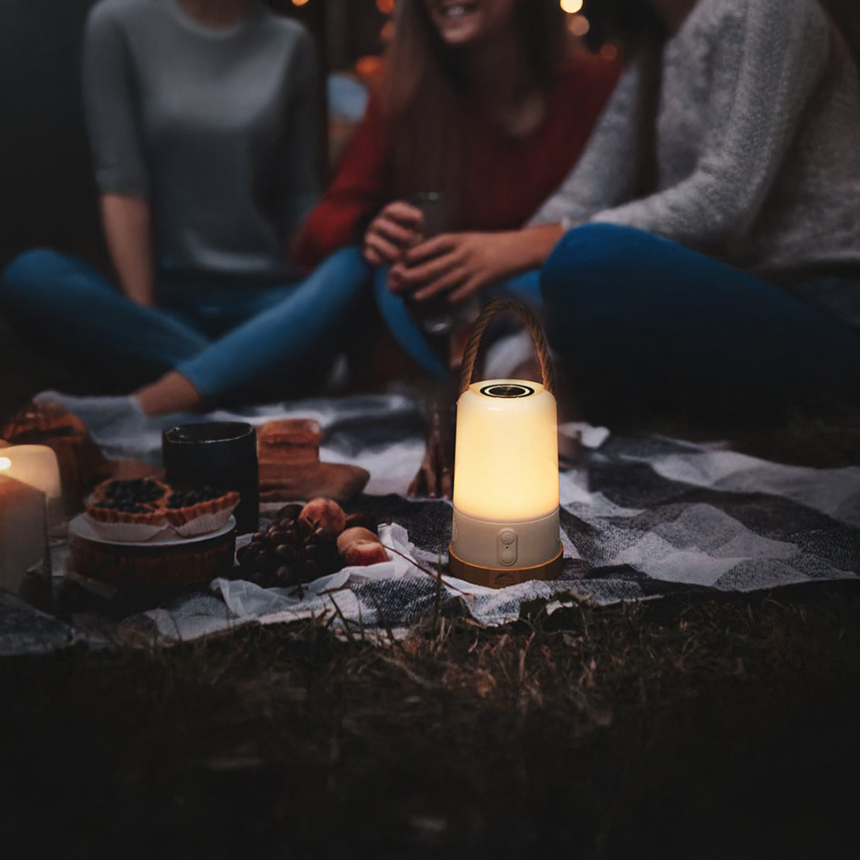 Kibun K80161 Groove Cordless LED Outdoor Table Lamp with Dimmer, Built-in Rechargeable Battery, 3-Level Brightness, Bluetooth Speaker / Color Changing, White