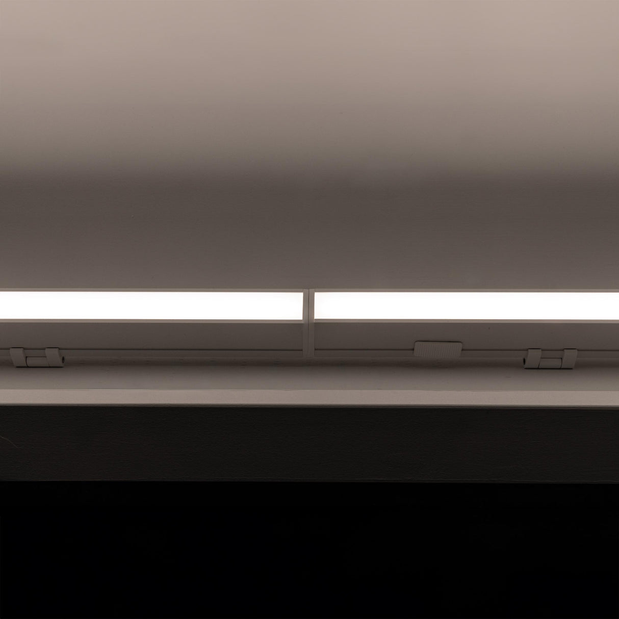 Diode LED DI-120V-COVE-12-WH 12" LED Cove Fixture 2700K-3000K-3500K-4000K-5000K 120V